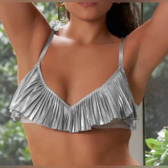 NWT Savage X Fenty Bra 40C Silver Metallic Pleated Bralette | Festival Lingerie - Picture 2 of 7